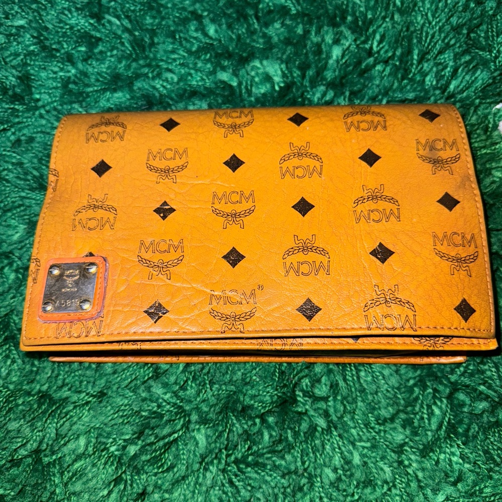 Authentic MCM Medium Clutch/Pouch